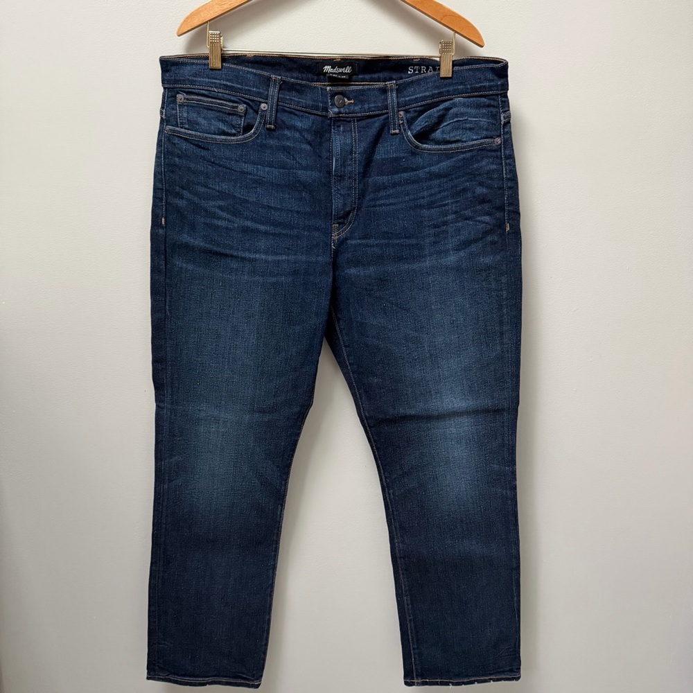 Madewell Dark Wash Straight leg Jeans 38 x 30